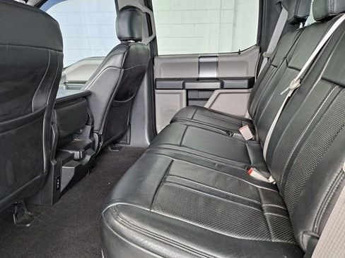 Used 2018 Ford F150 XLT w/ Equipment Group 302A Luxury AWD/4WD image 22