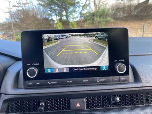 Used 2024 Honda CR-V Sport image 19