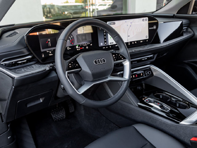 Used 2026 Audi Q5 Premium Plus AWD/4WD image 16