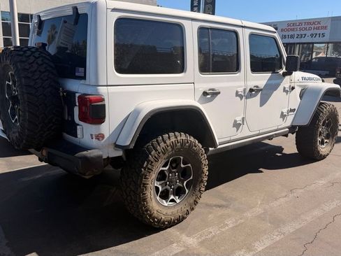 Used 2023 Jeep Wrangler Unlimited Rubicon 4xe AWD/4WD image 3
