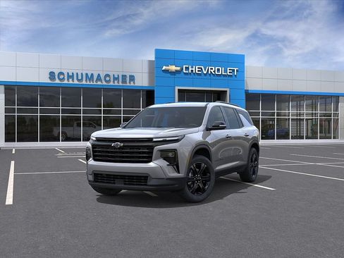 New 2027 Chevrolet Traverse LT w/ Midnight/Sport Edition AWD/4WD image 8
