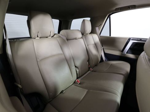 Used 2013 Toyota 4Runner SR5 w/ Premium Pkg AWD/4WD image 21