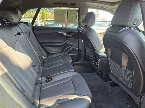 Used 2024 Audi Q8 Premium Plus w/ Premium Plus Package image 13