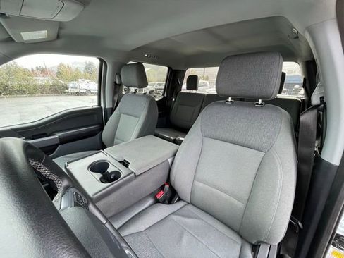 Used 2025 Ford F150 XLT w/ Equipment Group 301A Standard image 17