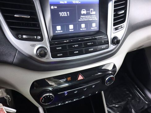 Used 2018 Hyundai Tucson SEL FWD image 15