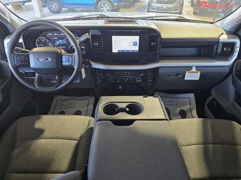 Used 2024 Ford F250 XL w/ STX Appearance Package image 3