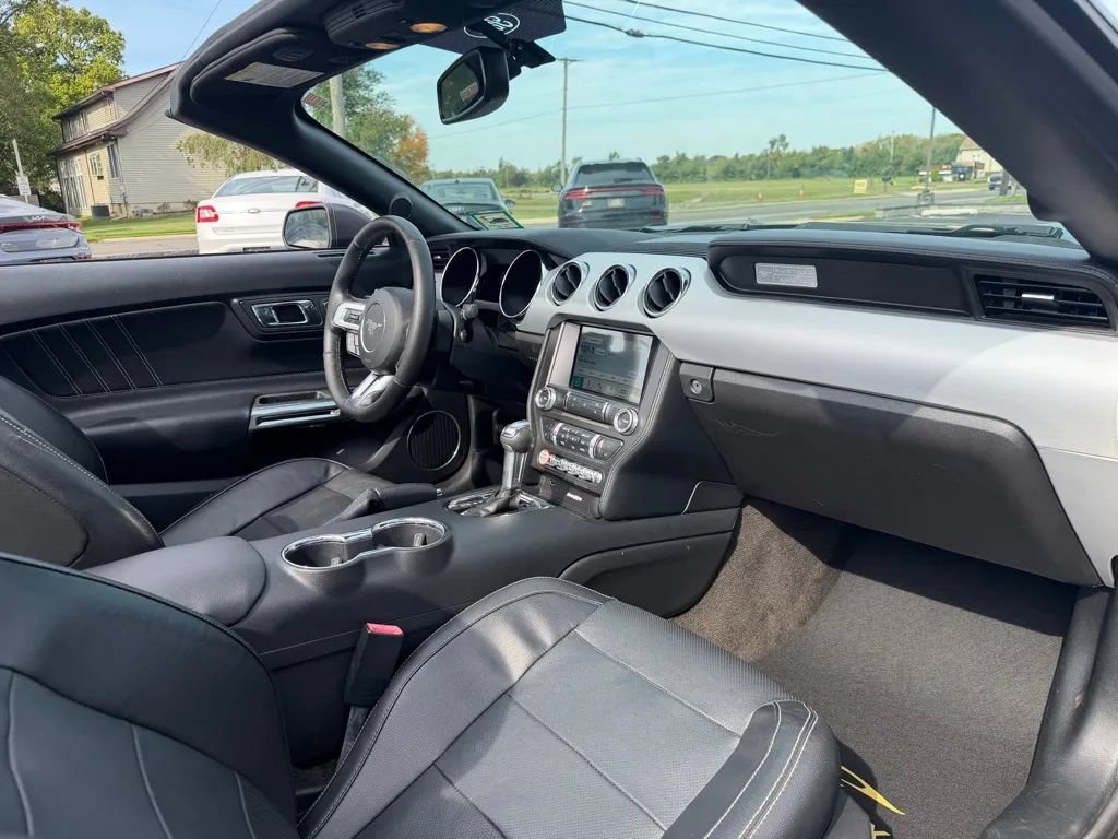 Used 2017 Ford Mustang GT Premium w/ Equipment Group 401A RWD image 12