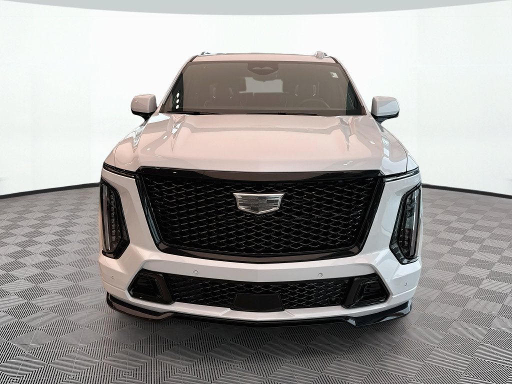 New 2026 Cadillac Escalade V w/ LPO, ONYX Package AWD/4WD image 2