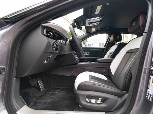 New 2027 Rolls-Royce Ghost Black Badge AWD/4WD image 25