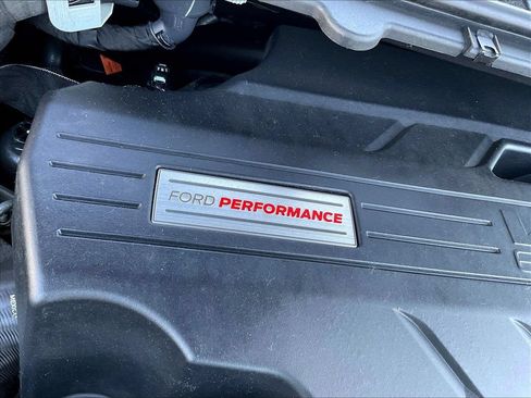 Used 2020 Ford Edge ST w/ Equipment Group 401A AWD/4WD image 31