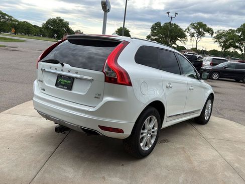 Used 2016 Volvo XC60 T5 Premier AWD/4WD image 5