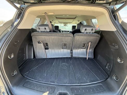 Used 2020 Buick Enclave Essence w/ LPO, Floor Liner Package AWD/4WD image 9
