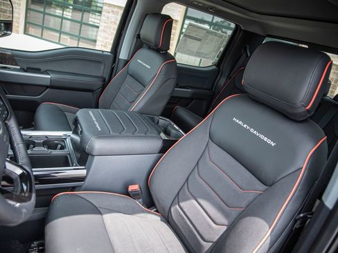 New 2026 Ford F250 Lariat image 9