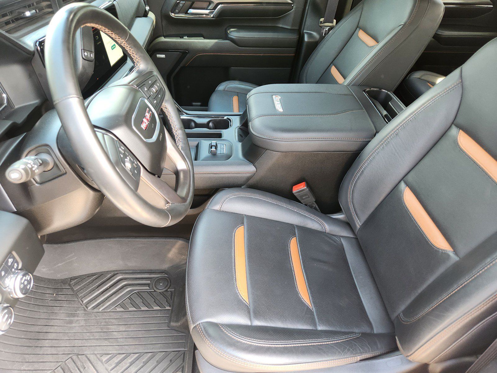 Used 2024 GMC Sierra 2500 AT4 w/ AT4 Premium Plus Package AWD/4WD image 11