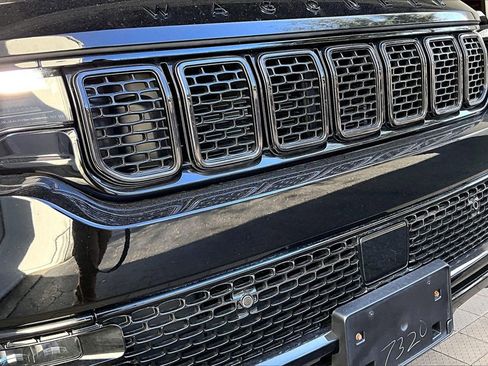 Used 2024 Jeep Wagoneer Series II image 29