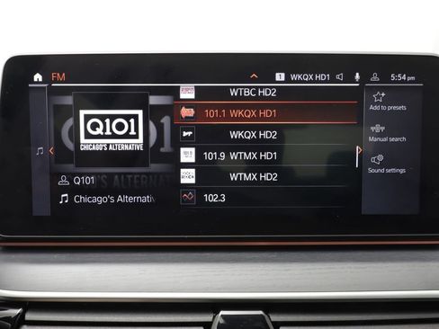 Used 2023 BMW 530i xDrive w/ Premium Package AWD/4WD image 10