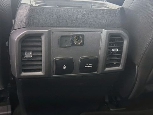 Used 2018 Ford F150 XLT w/ Equipment Group 301A Mid RWD image 26