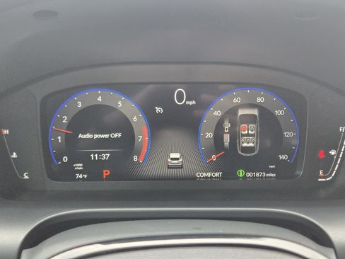 Certified 2025 Acura ADX A-Spec image 18