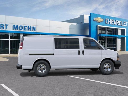 New 2025 Chevrolet Express 2500 image 5