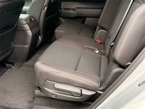 New 2026 Hyundai Santa Fe SE image 9