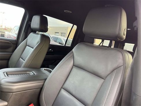 Certified 2024 Chevrolet Suburban LT image 13