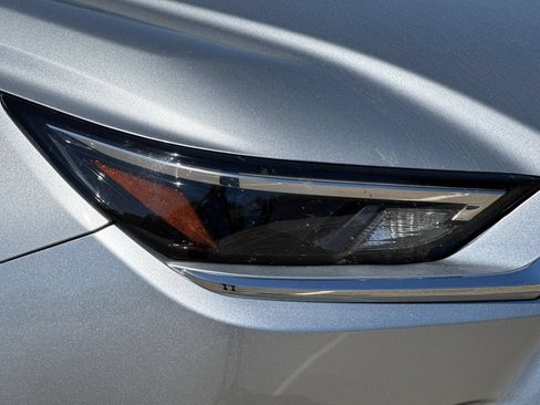 Certified 2025 Toyota Grand Highlander AWD image 49
