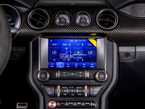 Used 2022 Ford Mustang Shelby GT500 w/ Technology Package image 27