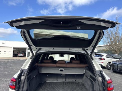 Used 2019 BMW X5 xDrive40i w/ Convenience Package image 12