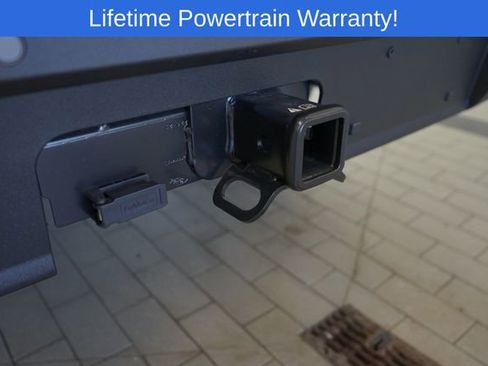 New 2025 Ford Maverick XLT w/ XLT Luxury Package image 13