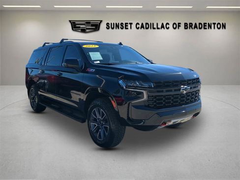Used 2023 Chevrolet Suburban Z71 w/ Luxury Package image 1