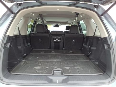 Used 2023 Honda Pilot Elite image 9