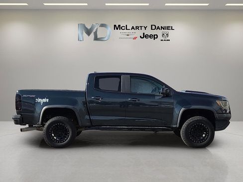 Used 2018 Chevrolet Colorado ZR2 image 6