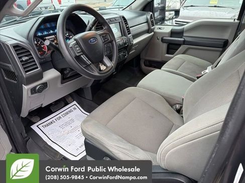 Used 2017 Ford F250 XL w/ STX Appearance Package image 13