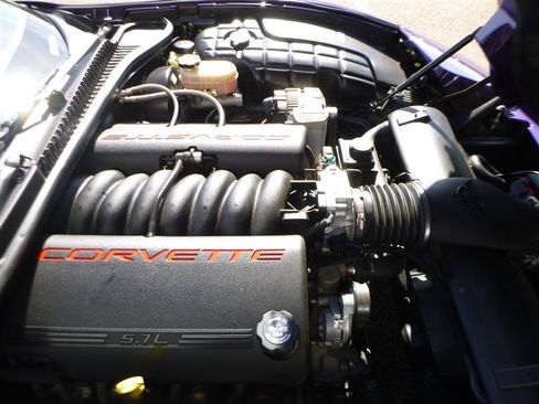 Used 1998 Chevrolet Corvette Convertible w/ Memory Pkg RWD image 42