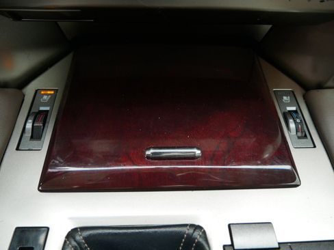 Used 2018 Lexus GX 460 image 19