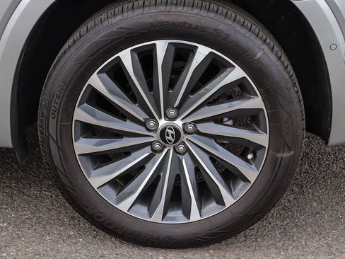 Used 2024 Hyundai Palisade Calligraphy image 11