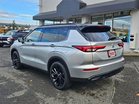 New 2025 Mitsubishi Outlander SEL Black Edition image 4