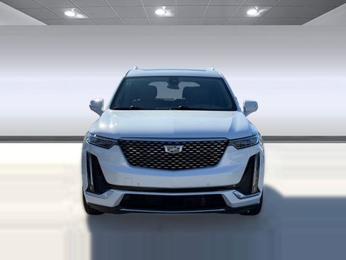 Used 2020 Cadillac XT6 Premium Luxury w/ Platinum Package image 6