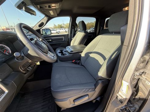 Used 2024 RAM 1500 Classic Warlock image 25