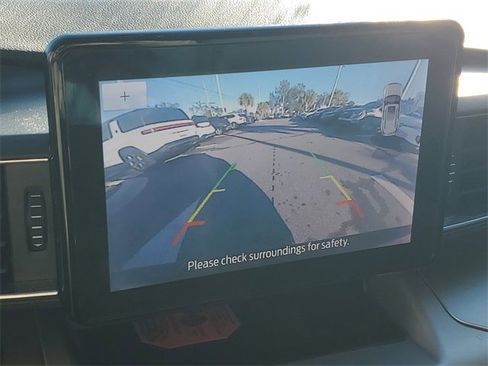 Used 2021 Ford Explorer XLT w/ Equipment Group 202A image 26