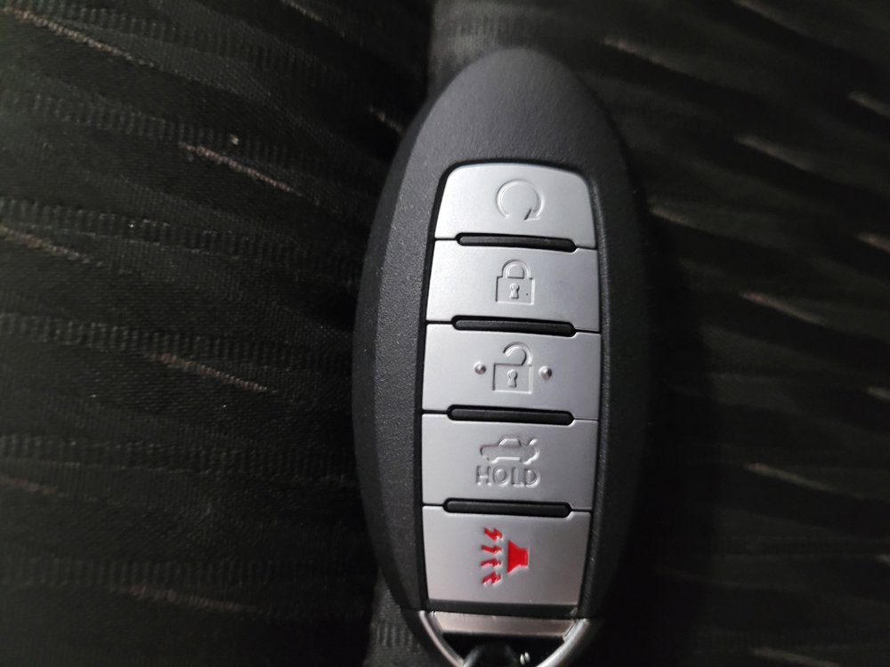 Used 2019 Nissan Rogue SV AWD/4WD image 32