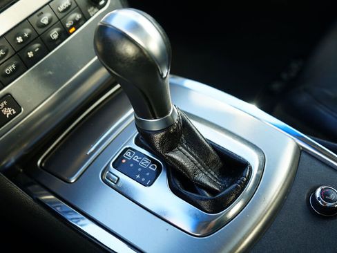 Used 2012 INFINITI G25 Journey image 19