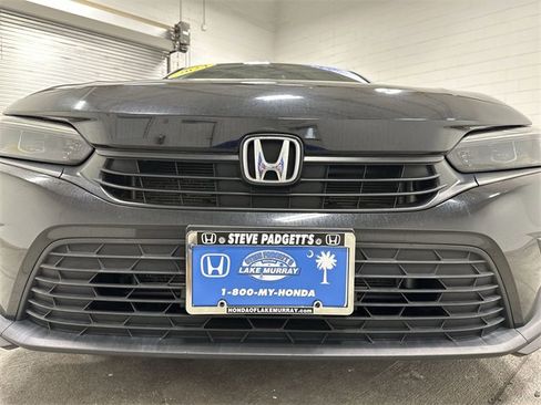 Used 2024 Honda Civic Sport image 10