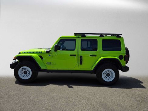 Used 2021 Jeep Wrangler Unlimited Rubicon 4xe AWD/4WD image 7