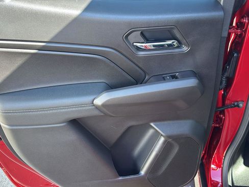 New 2026 GMC Canyon Elevation w/ Convenience Package image 17