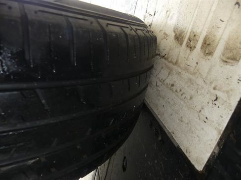 Used 2020 GMC Acadia SLT w/ Driver Alert Package II image 33