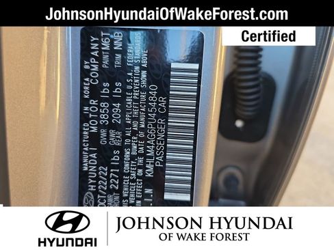 Certified 2023 Hyundai Elantra SEL w/ Preferred Accessory Package image 40