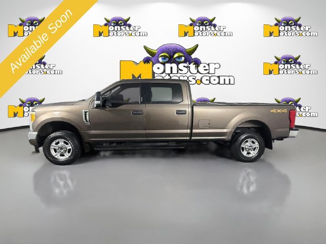 Used 2017 Ford F250 XLT w/ XLT Value Package AWD/4WD image 8
