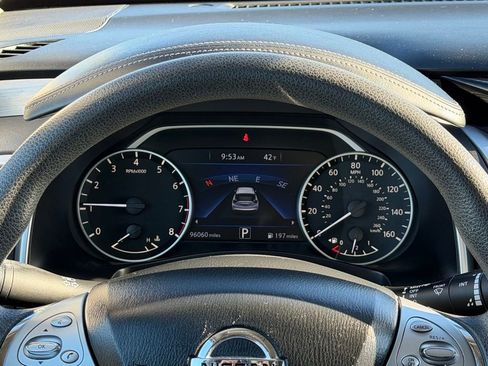 Used 2015 Nissan Murano S w/ Navigation Package image 22