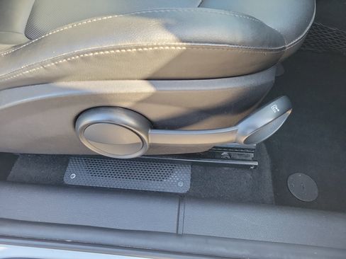 Used 2015 MINI Cooper Paceman S image 9